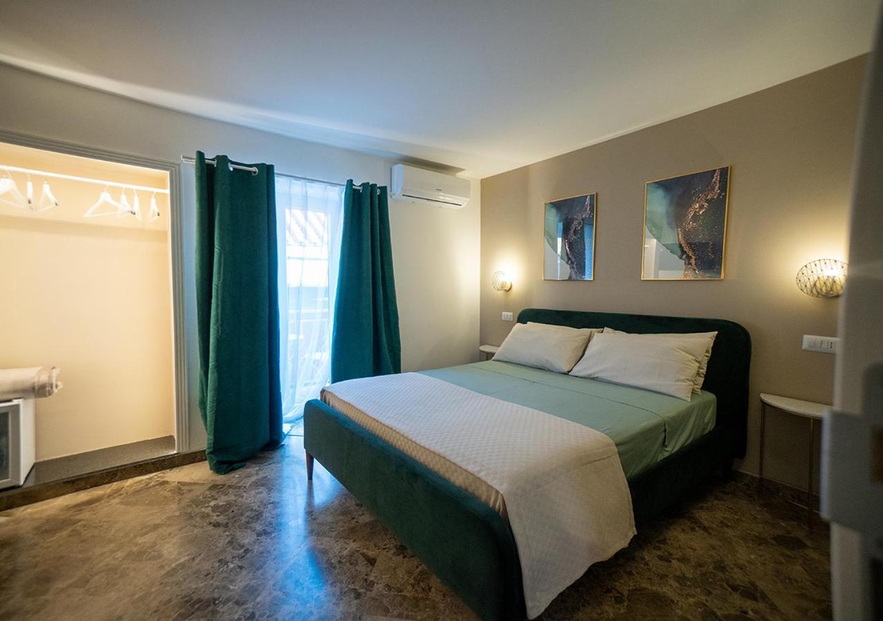 Le Stanze Di Cloe Hotel Napoli Eksteriør billede