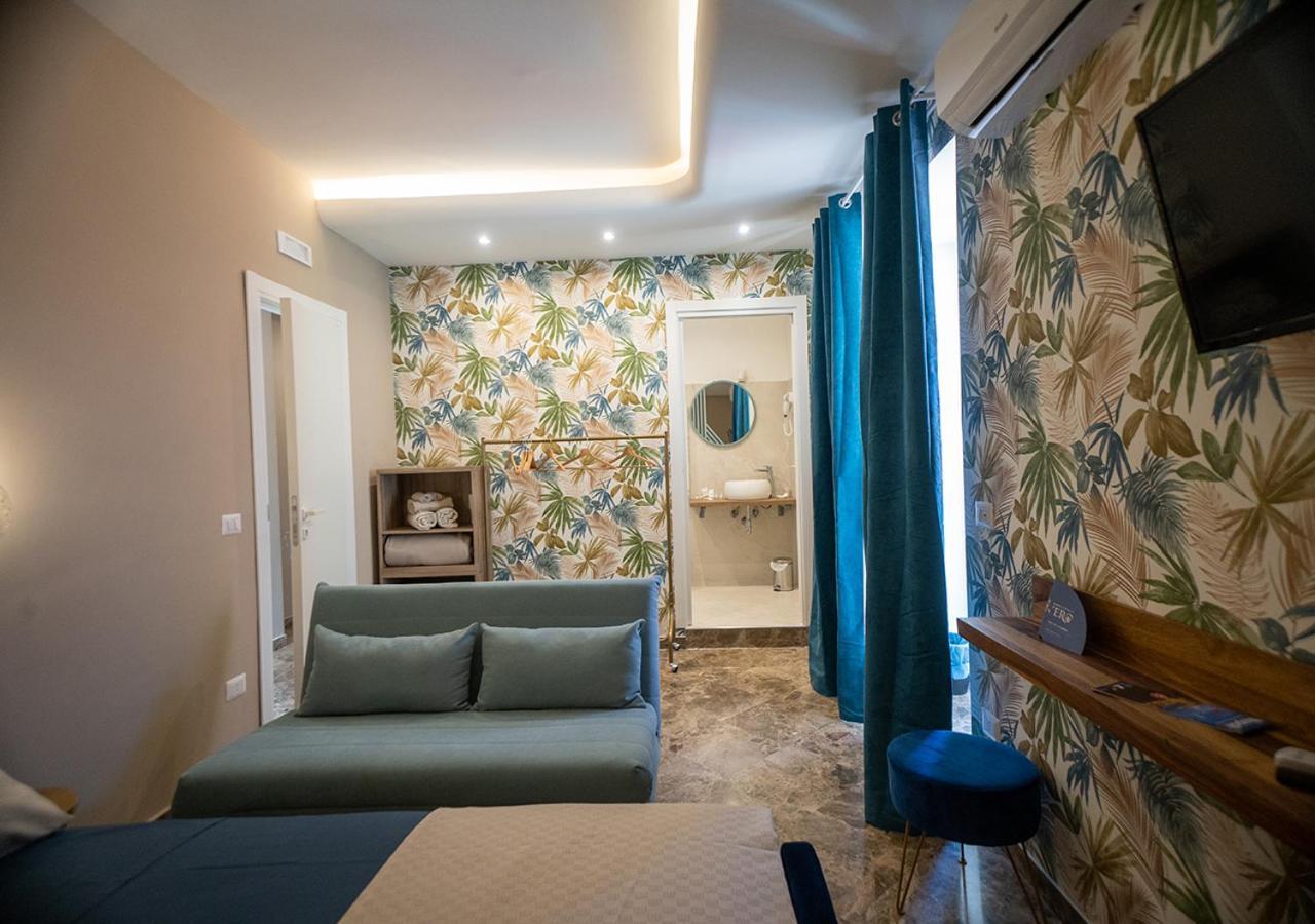 Le Stanze Di Cloe Hotel Napoli Eksteriør billede